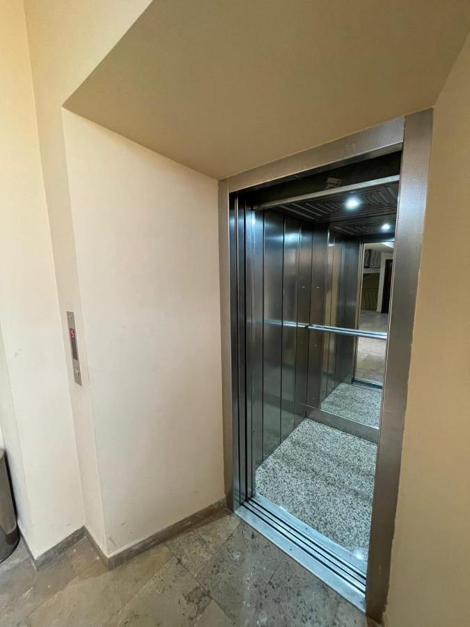 Abovyan Street 16, Apartment No 24 Jereván Kültér fotó